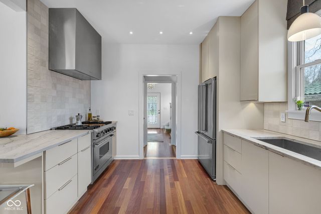 213 E 51st Street, Indianapolis, IN 46205