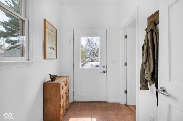 213 E 51st Street, Indianapolis, IN 46205