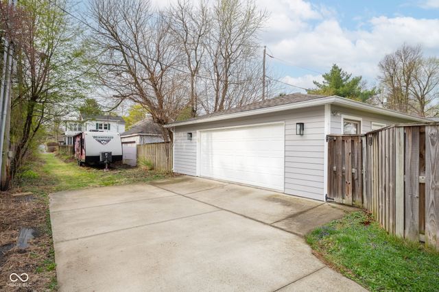 213 E 51st Street, Indianapolis, IN 46205