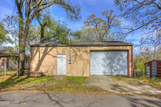 12103 Wilson Road, Neosho, MO 64850