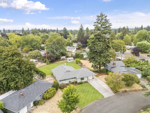 15245 Se MARKET Ct, Portland, OR 97233