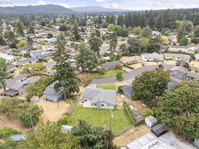 15245 Se MARKET Ct, Portland, OR 97233