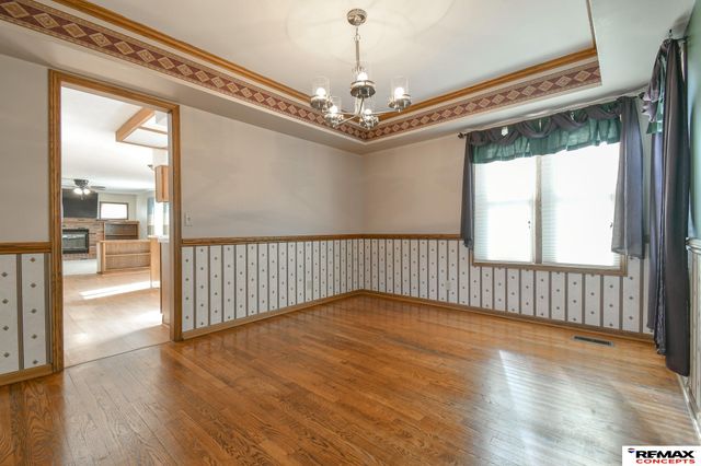 3646 S 77th Street, Lincoln, NE 68506