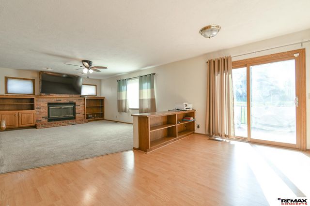 3646 S 77th Street, Lincoln, NE 68506