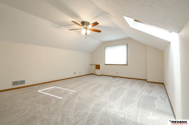 3646 S 77th Street, Lincoln, NE 68506