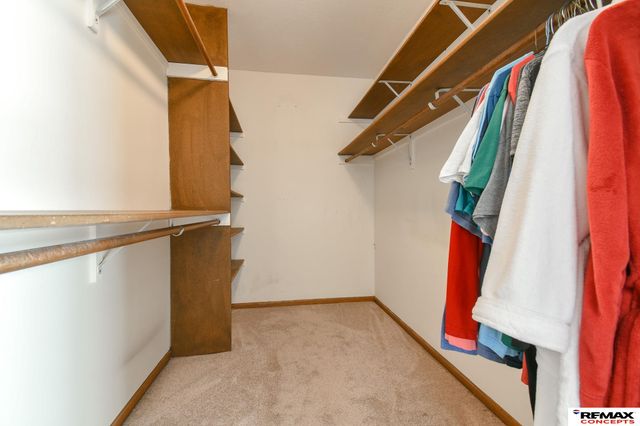 3646 S 77th Street, Lincoln, NE 68506