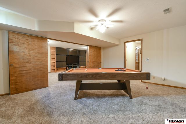 3646 S 77th Street, Lincoln, NE 68506