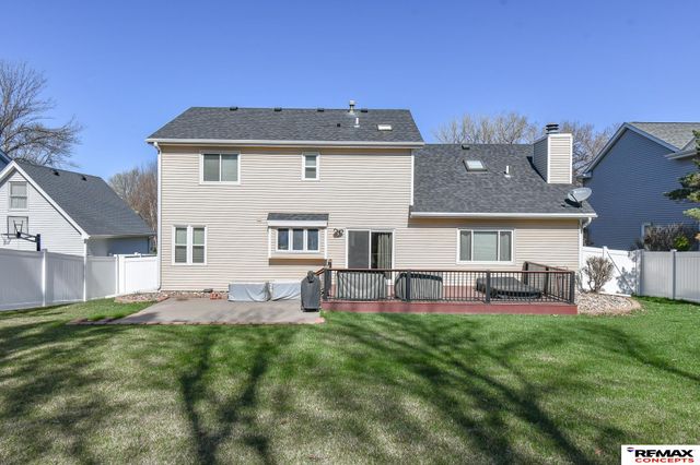 3646 S 77th Street, Lincoln, NE 68506