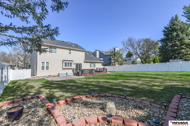 3646 S 77th Street, Lincoln, NE 68506