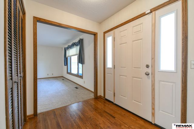 3646 S 77th Street, Lincoln, NE 68506