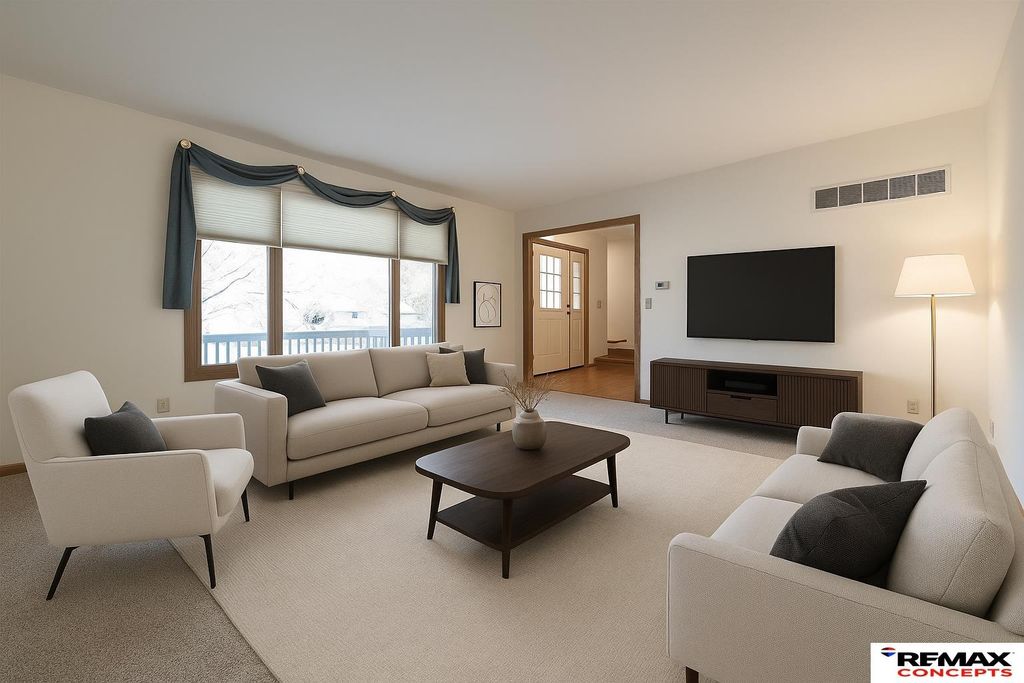 3646 S 77th Street, Lincoln, NE 68506