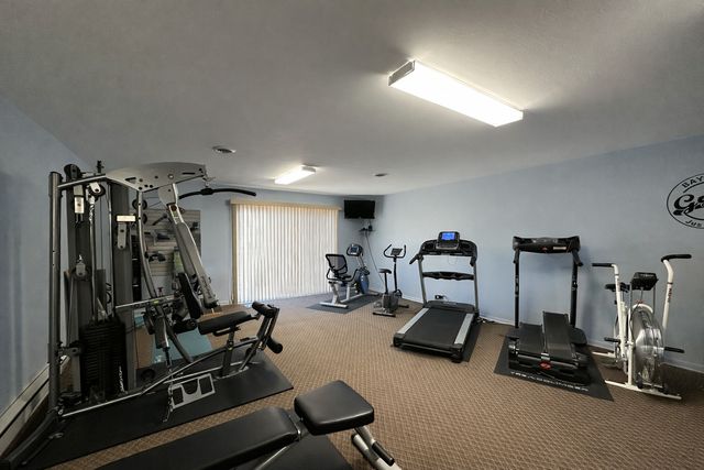 9820 S Pulaski Road 122, Oak Lawn, IL 60453