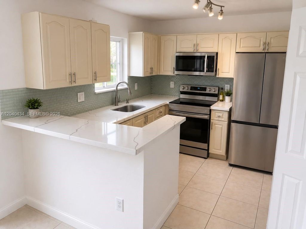 2931 SE 12th Road 10655, Homestead, FL 33035