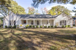 200 PERKINS EXT, Memphis, TN 38117