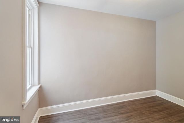 1613 LOUIS ST, Camden, NJ 08104
