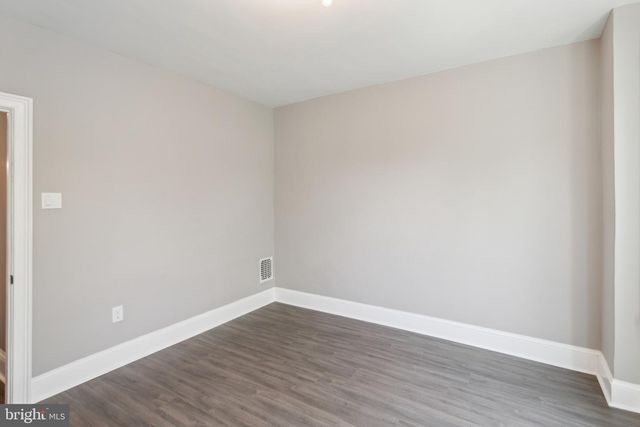 1613 LOUIS ST, Camden, NJ 08104