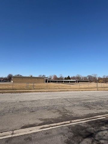 9225 Liable Road, Highland, IN 46322