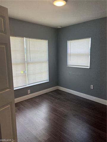 2910 25th ST W, Lehigh Acres, FL 33971