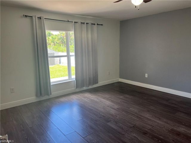 2910 25th ST W, Lehigh Acres, FL 33971