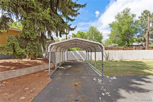 1924 Mccooke Drive, Colorado Springs, CO 80910