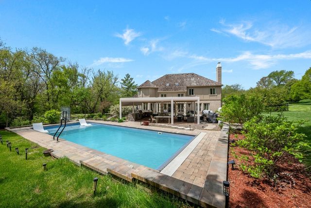 4N589 High Meadow Road, St. Charles, IL 60175