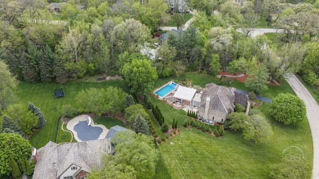 4N589 High Meadow Road, St. Charles, IL 60175