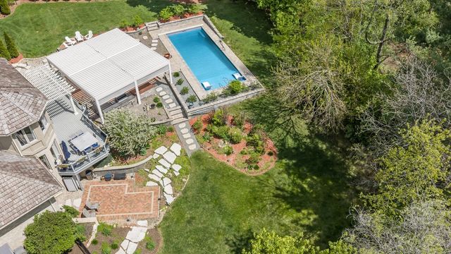 4N589 High Meadow Road, St. Charles, IL 60175
