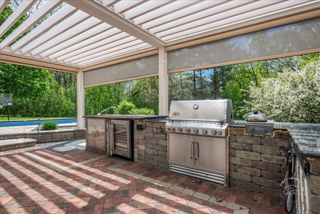 4N589 High Meadow Road, St. Charles, IL 60175