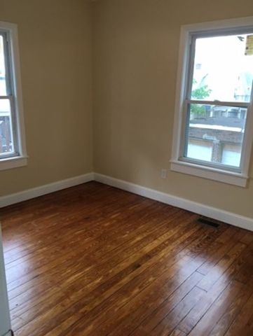 61 Cottage Street 1, Chelsea, MA 02150