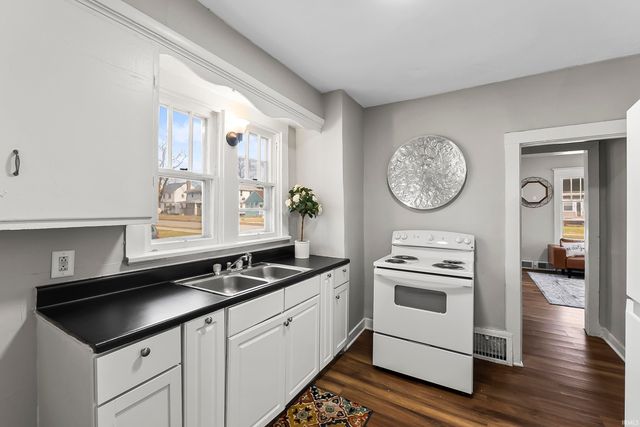 3602 Hanna Street, Fort Wayne, IN 46806