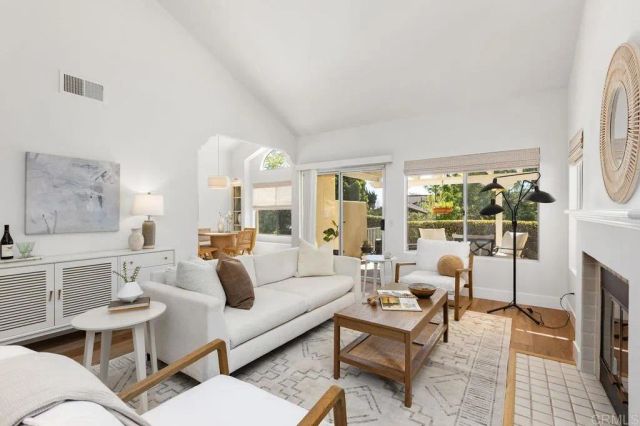 2101 Winged Foot, Escondido, CA 92026