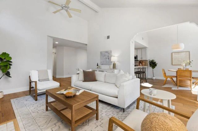 2101 Winged Foot, Escondido, CA 92026