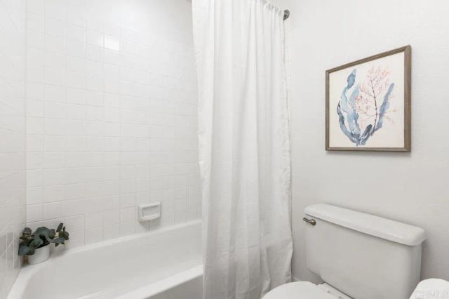 2101 Winged Foot, Escondido, CA 92026