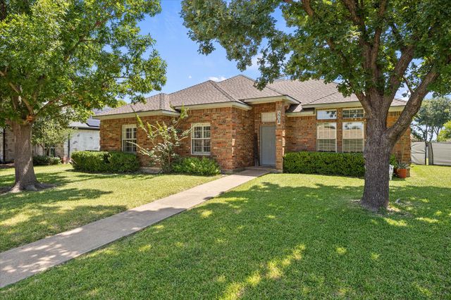 3908 Shackelford Drive, Mesquite, TX 75150