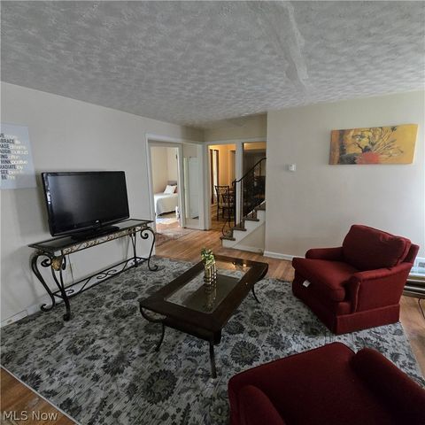 3710 Pennington Road, Shaker Heights, OH 44120