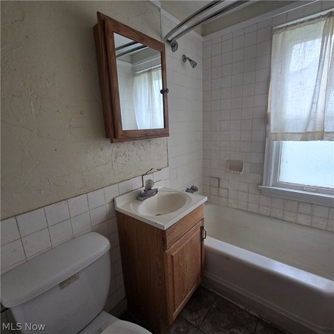 3710 Pennington Road, Shaker Heights, OH 44120