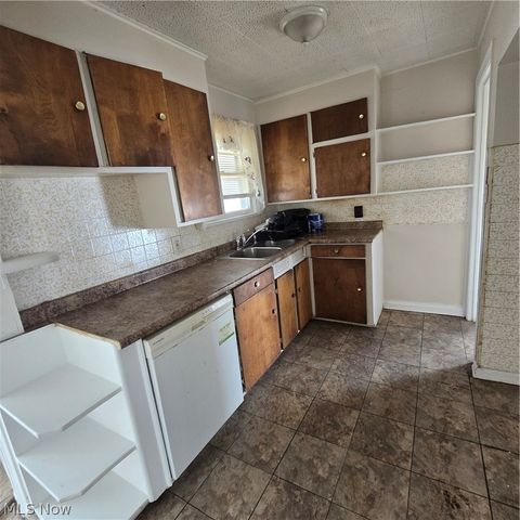 3710 Pennington Road, Shaker Heights, OH 44120