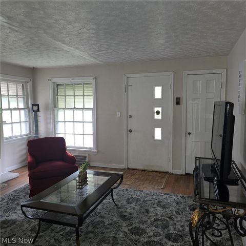3710 Pennington Road, Shaker Heights, OH 44120