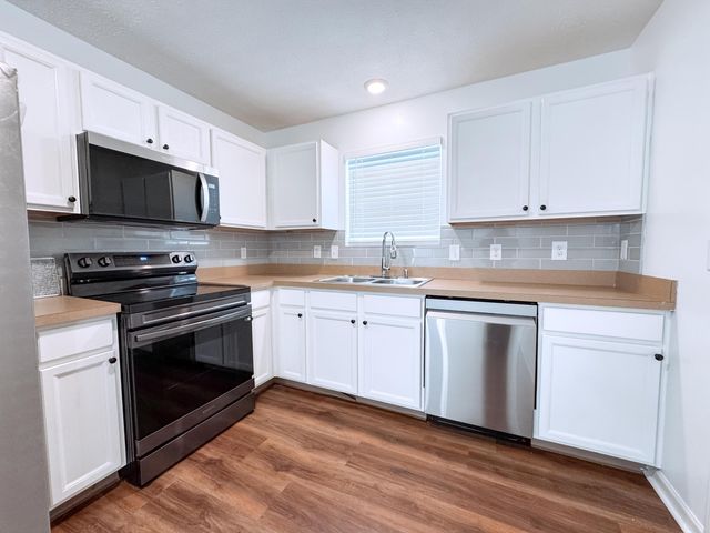 7257 Reynolds Crossing Drive, Reynoldsburg, OH 43068