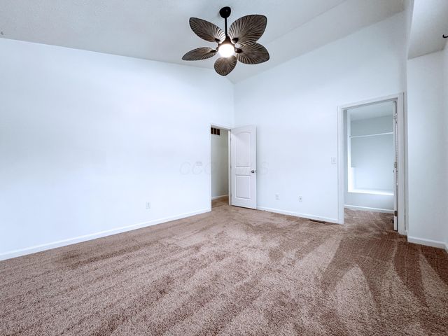 7257 Reynolds Crossing Drive, Reynoldsburg, OH 43068