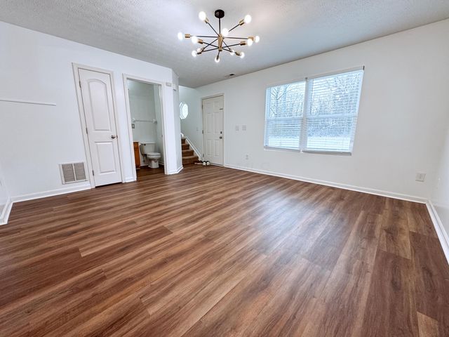 7257 Reynolds Crossing Drive, Reynoldsburg, OH 43068