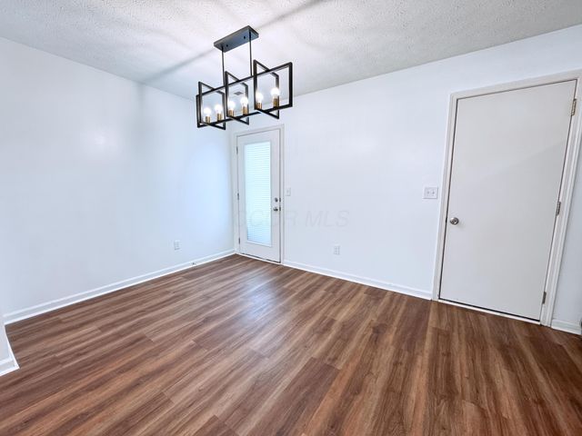 7257 Reynolds Crossing Drive, Reynoldsburg, OH 43068