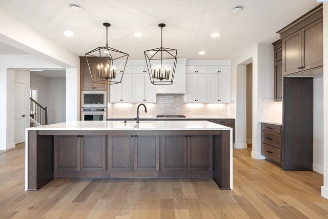 12725 Clark Fork RD, Pasco, WA 99301