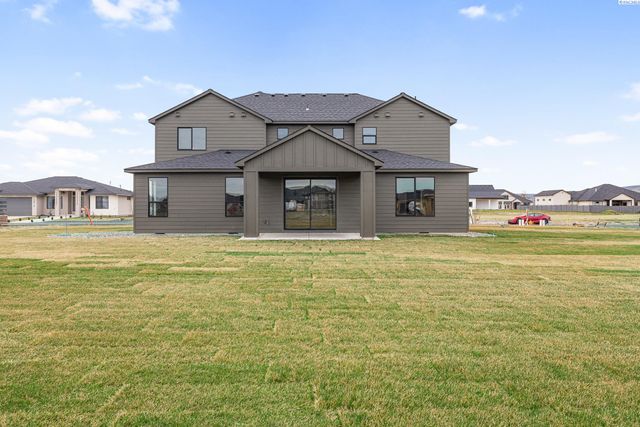 12725 Clark Fork RD, Pasco, WA 99301