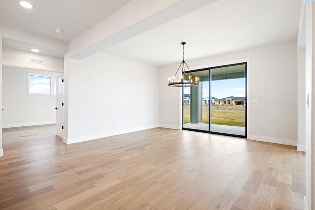 12725 Clark Fork RD, Pasco, WA 99301