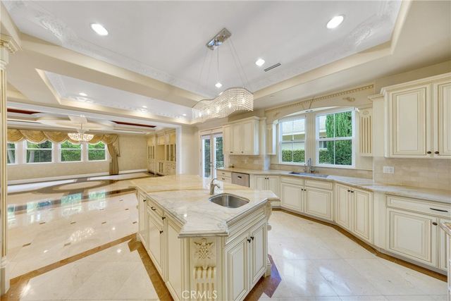 2041 S 6th, Arcadia, CA 91006