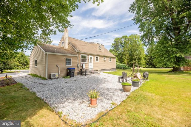 315 OAK LN W, Exton, PA 19341