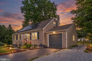 315 OAK LN W, Exton, PA 19341