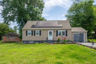 315 OAK LN W, Exton, PA 19341