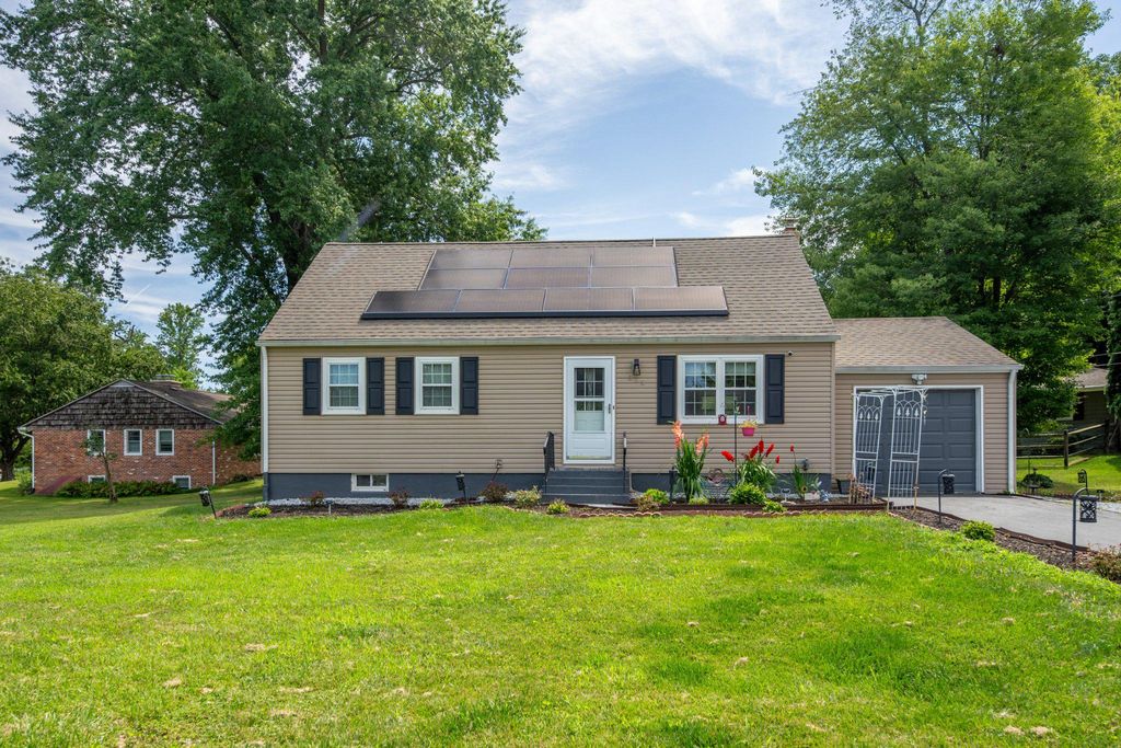 315 OAK LN W, Exton, PA 19341